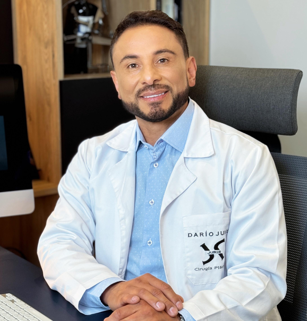 Dr. Darío Juris
